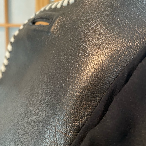 Salvatore Ferragamo Création Gold label leather jacket size 4/6 never worn. - Picture 10 of 15